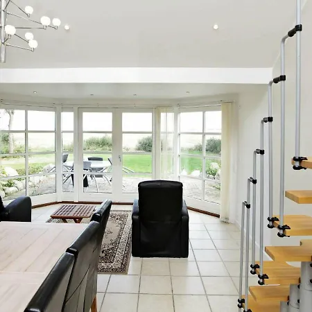 Two-bedroom Holiday In Holbaek 2 Bronde